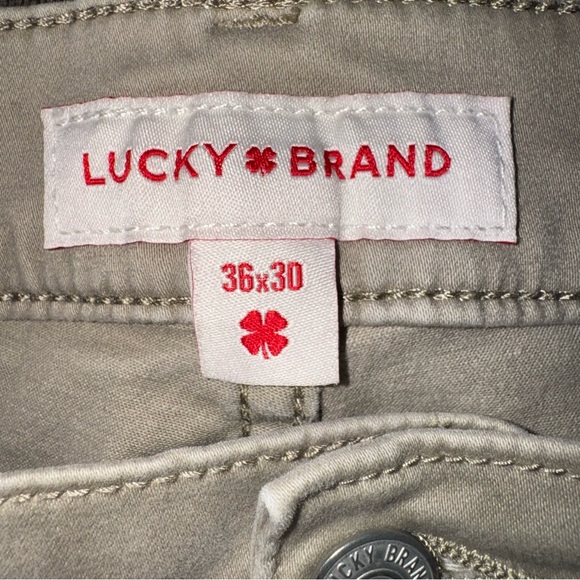 Lucky Brand 121 Slim Straight Khaki Pants Mens 36x30 Stretch Tan - Picture 4 of 9